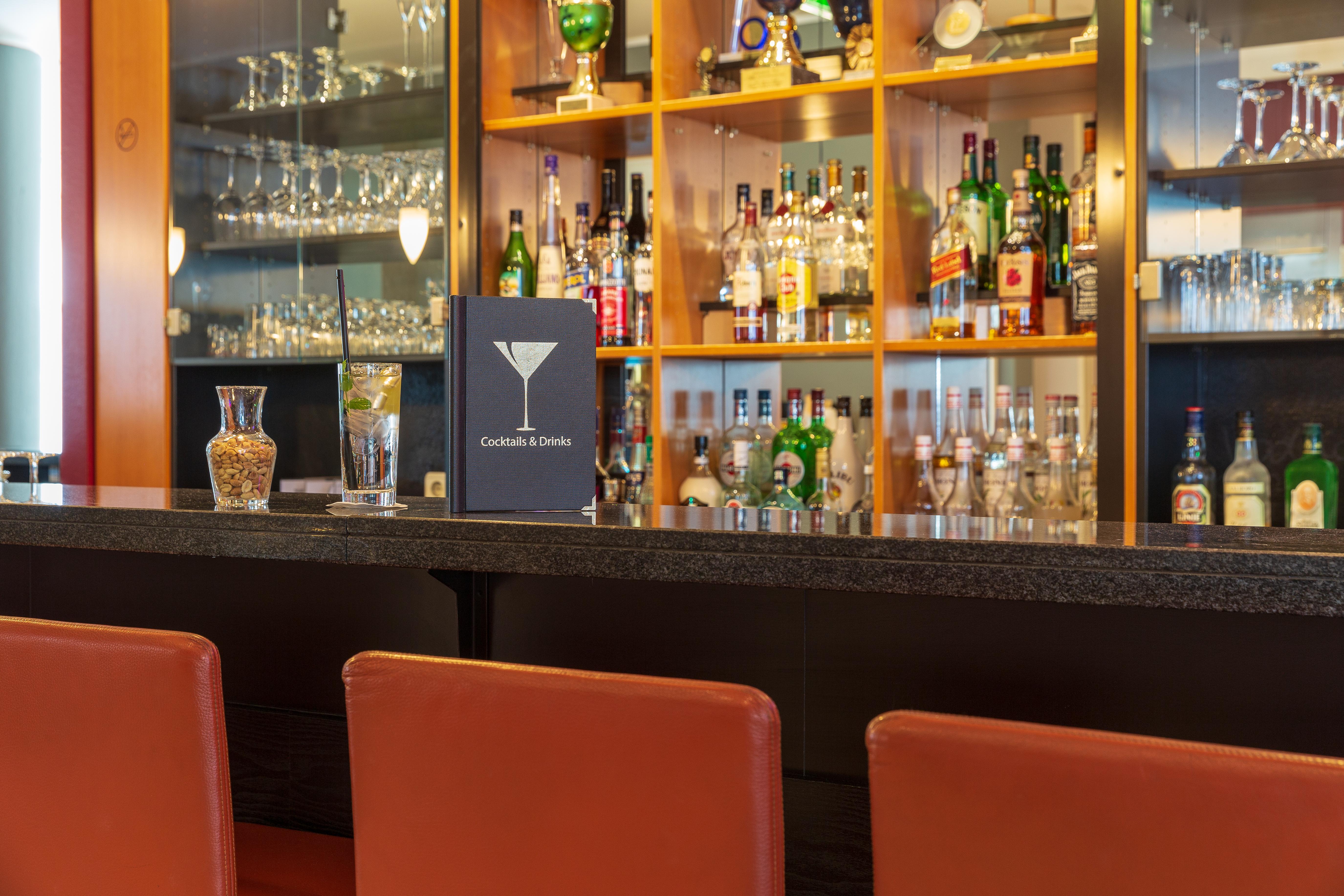 Plaza Premium Koeln Hotel Eksteriør billede