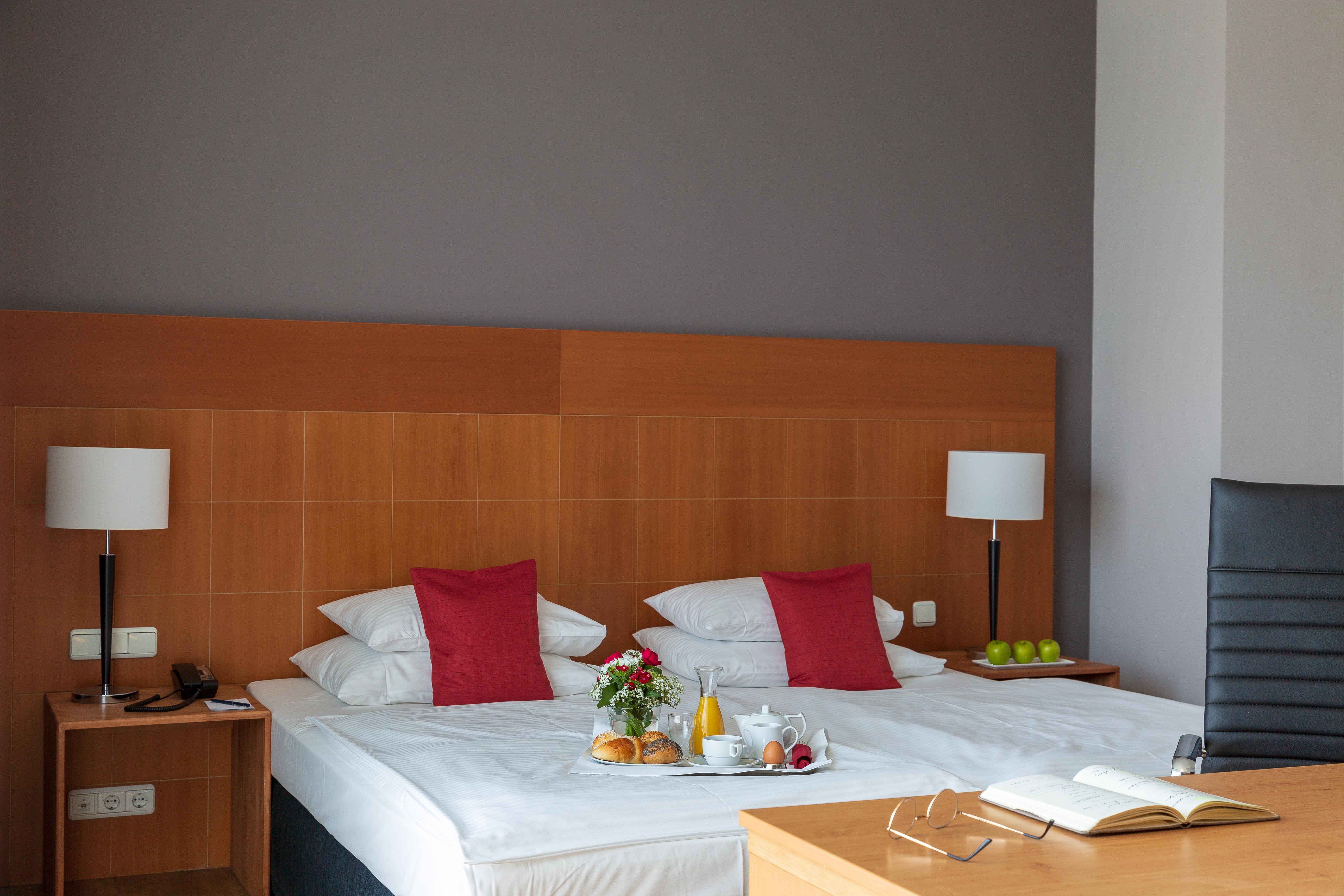 Plaza Premium Koeln Hotel Eksteriør billede
