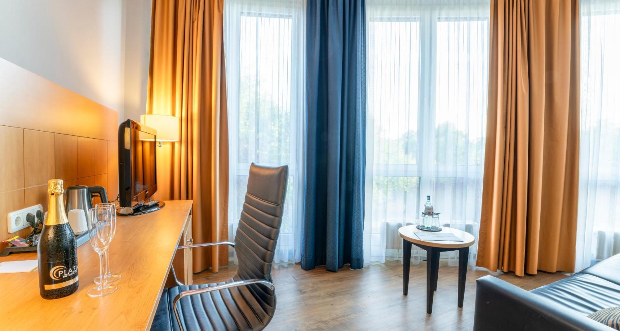Plaza Premium Koeln Hotel Eksteriør billede