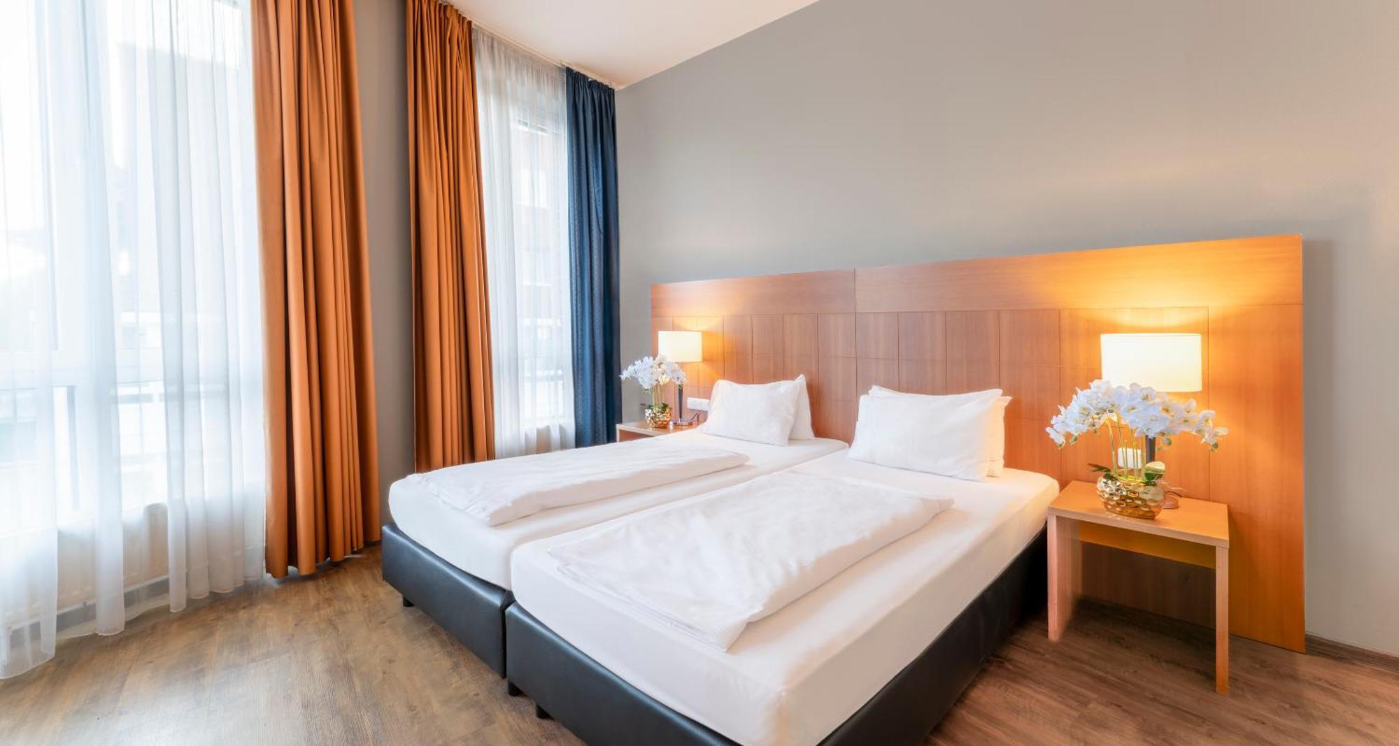 Plaza Premium Koeln Hotel Eksteriør billede